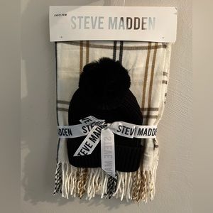 Steve Madden Scarf and Hat Set - Black/Cream Plaid